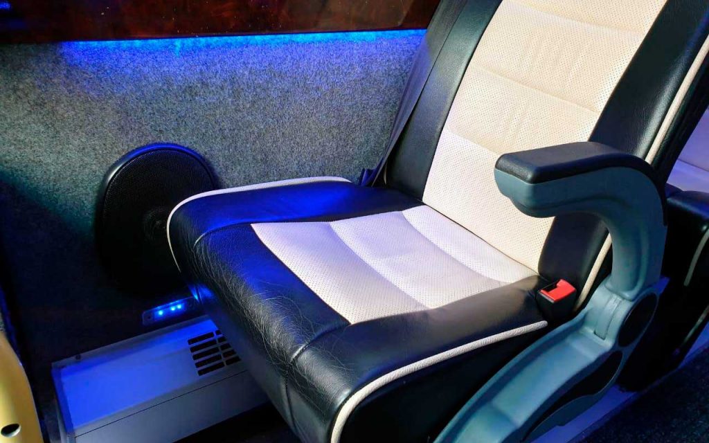 Mercedes-Benz Sprinter 519