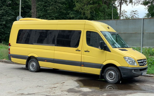 Mercedes-Benz Sprinter 319